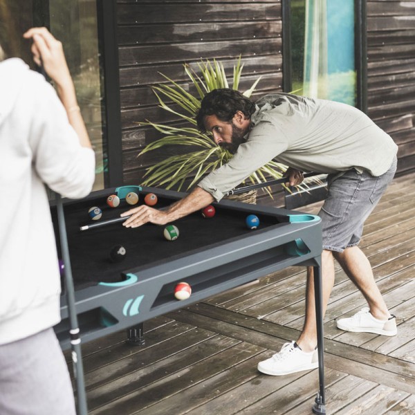 Biljard Hyphen črne barve z dark grey podlogo